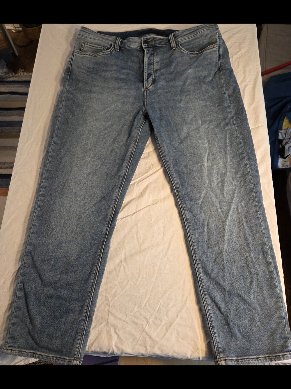 Joe's Jeans (Scout, Mid Rise Slim Boyfriend)